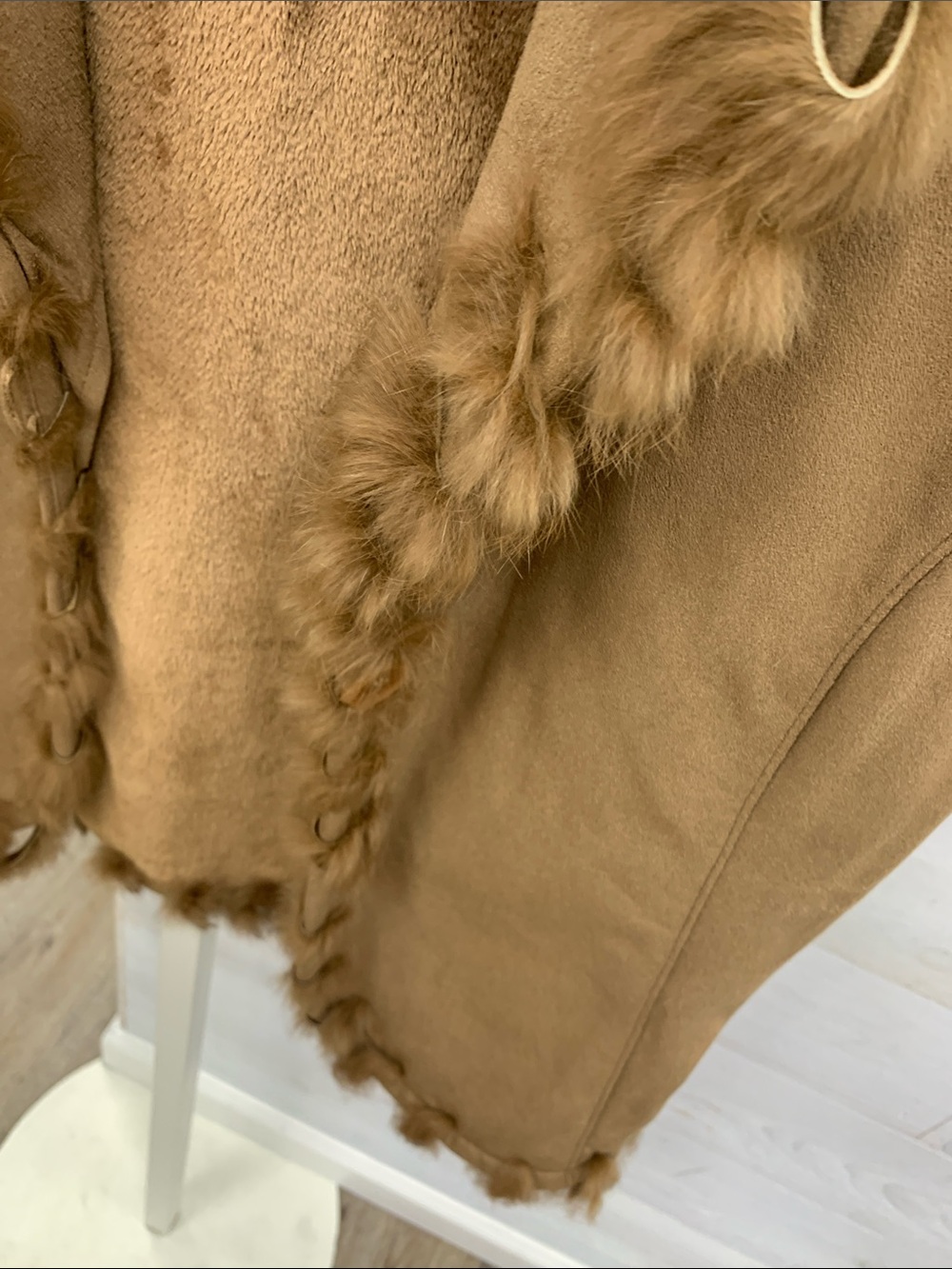 Signature Camel Faux Shearling Vest with Braided Trim - Picture 2 of 6